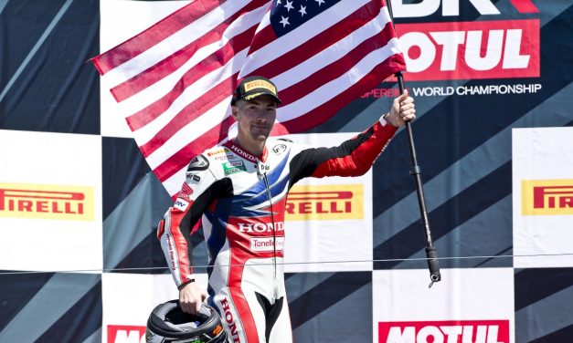 Podio para Hayden en Laguna Seca  con Van der Mark cuarto