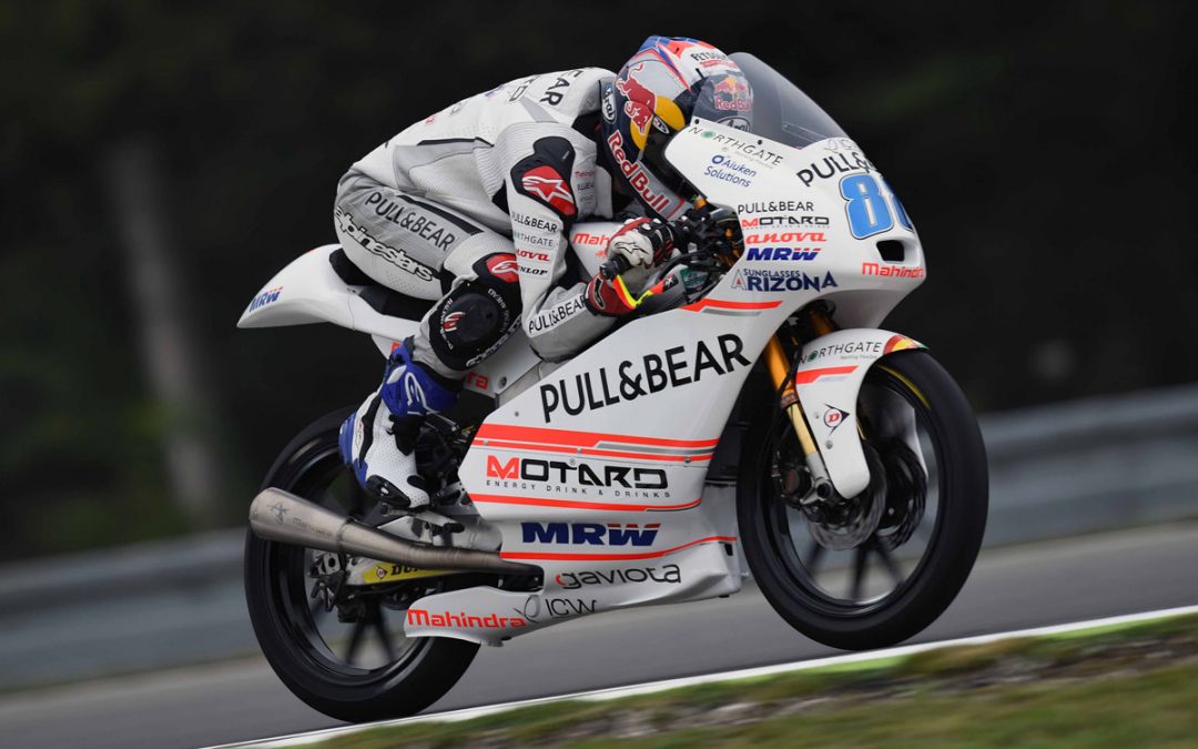 Buen arranque del Mahindra Pull&Bear Aspar en Brno