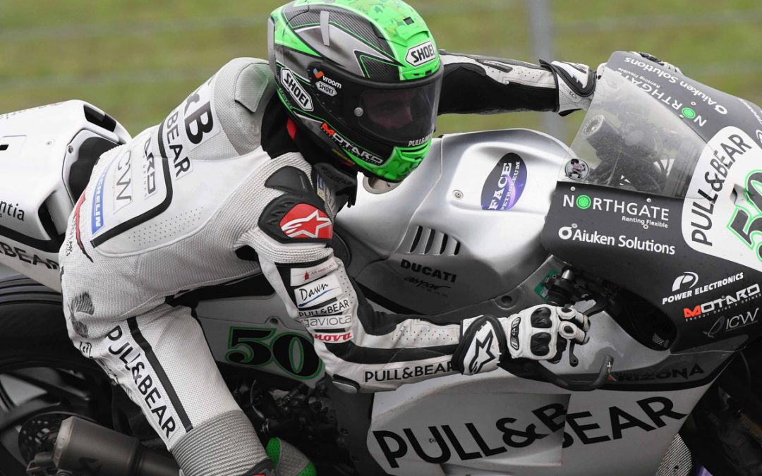 Espectacular remontada de Eugene Laverty en Brno