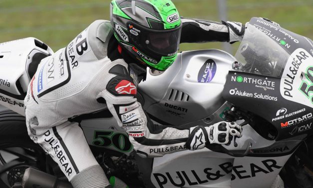Espectacular remontada de Eugene Laverty en Brno