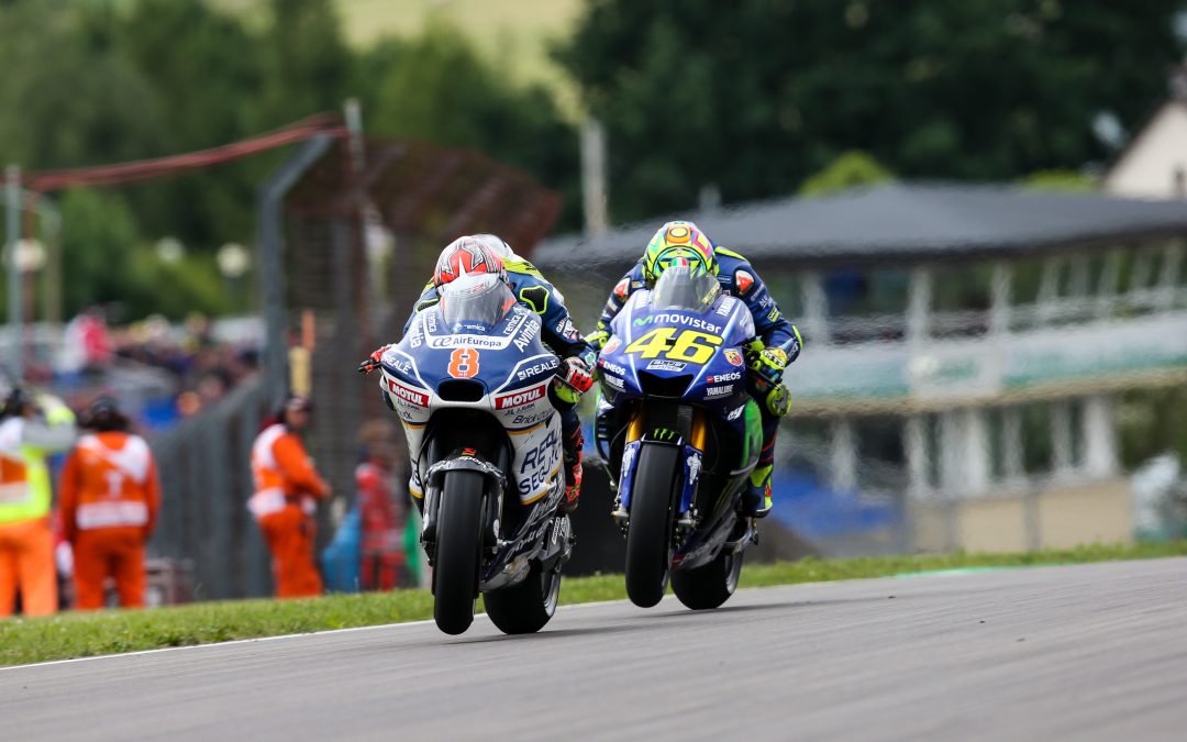 Los pilotos de Reale Avintia Racing vuelven a la acción en Brno