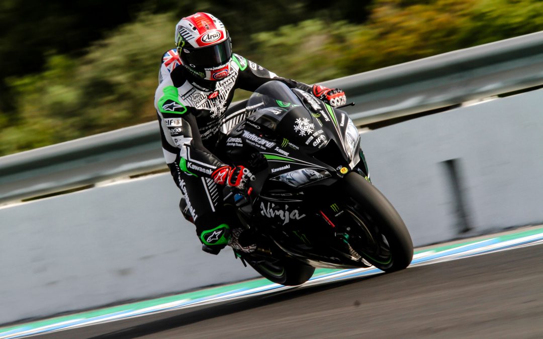 JONATHAN REA CON SU KAWASAKI DE SUPERBIKE, ‘VUELA BAJO’ EN JEREZ LOGRANDO EL MEJOR TIEMPO DEL DÍA POR DELANTE DE TODAS LAS MOTOGP