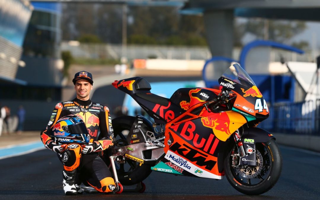 Miguel Oliveira: «Tener más motos KTM en la parrilla es una nueva motivación»