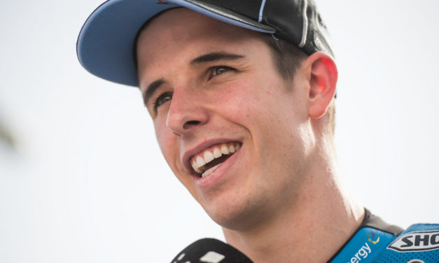 Álex Márquez marca el ritmo en Catar