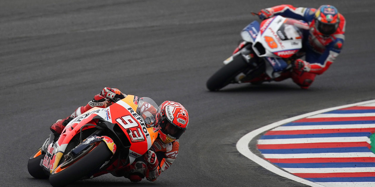 El caos debido a las condiciones meteorológicas compromete la carrera del equipo Repsol Honda