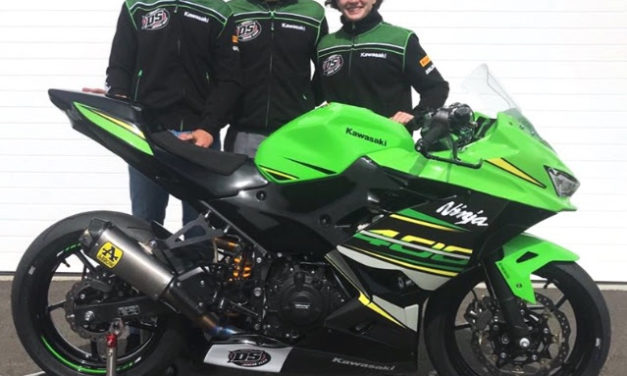 ANA CARRASCO, DORREN LOUREIRO Y LA NUEVA KAWASAKI NINJA 400 LISTOS PARA LA TEMPORADA 2018
