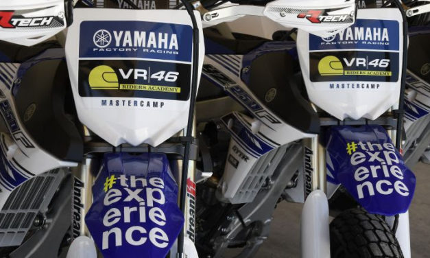 El YamahaVR46 Camp presenta a sus pilotos para julio