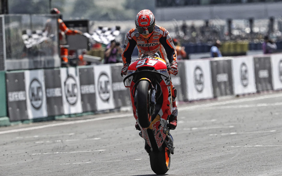 Tercera victoria consecutiva de Márquez
