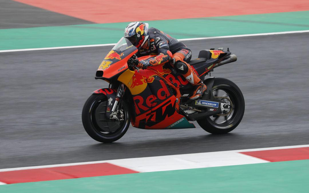 Aprilia, Suzuki y KTM ruedan en el primer día de test de MotoGP