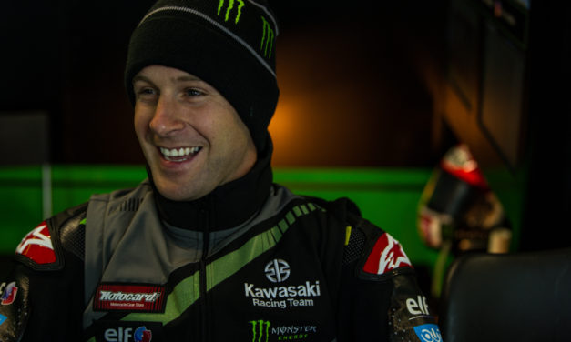 KAWASAKI 1-2 EL DÍA DE APERTURA EN DONINGTON PARK