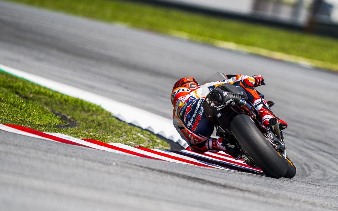 Productivo segundo día de Marc Márquez