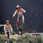 Toni Bou roza la victoria en Barcelona