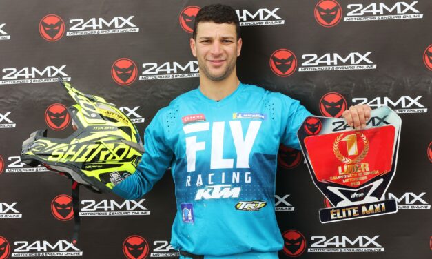 Espectáculo y récord de asistencia en el Motocross de Albaida