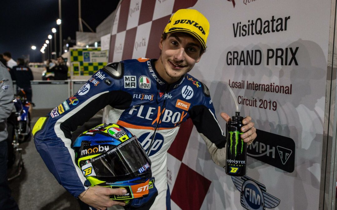 Bajo los focos de Qatar triunfo en Moto2 de Lorenzo Baldassarri