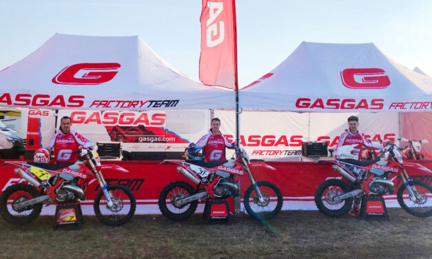 GasGas presenta su equipo para el Mundial de EnduroGP