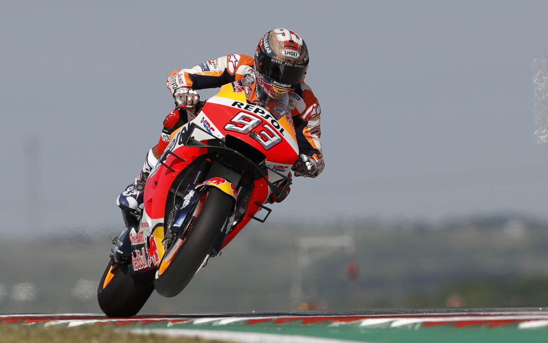 Marc Márquez y Jorge Lorenzo progresan durante el primer día en Las Américas