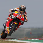 Marc Márquez y Jorge Lorenzo progresan durante el primer día en Las Américas