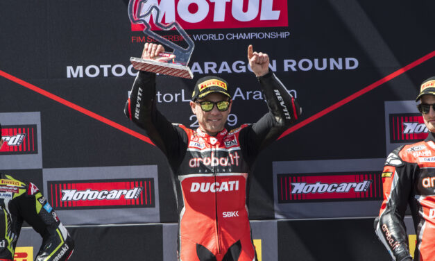 Ducati consigue 350 victorias en el Campeonato del Mundo de Superbike, mientras Álvaro Bautista obtiene otro triple de victorias en MotorLand Aragón