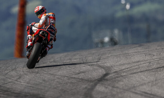 Márquez pulveriza el récord de Mugello