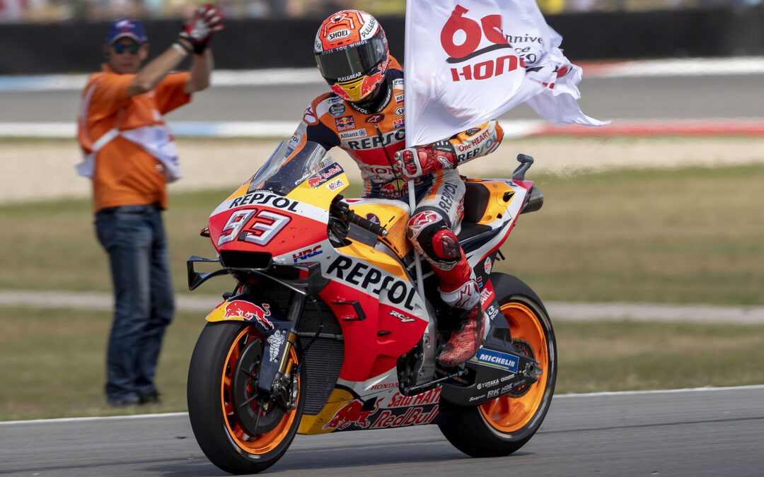 Marc Márquez, segundo y más líder