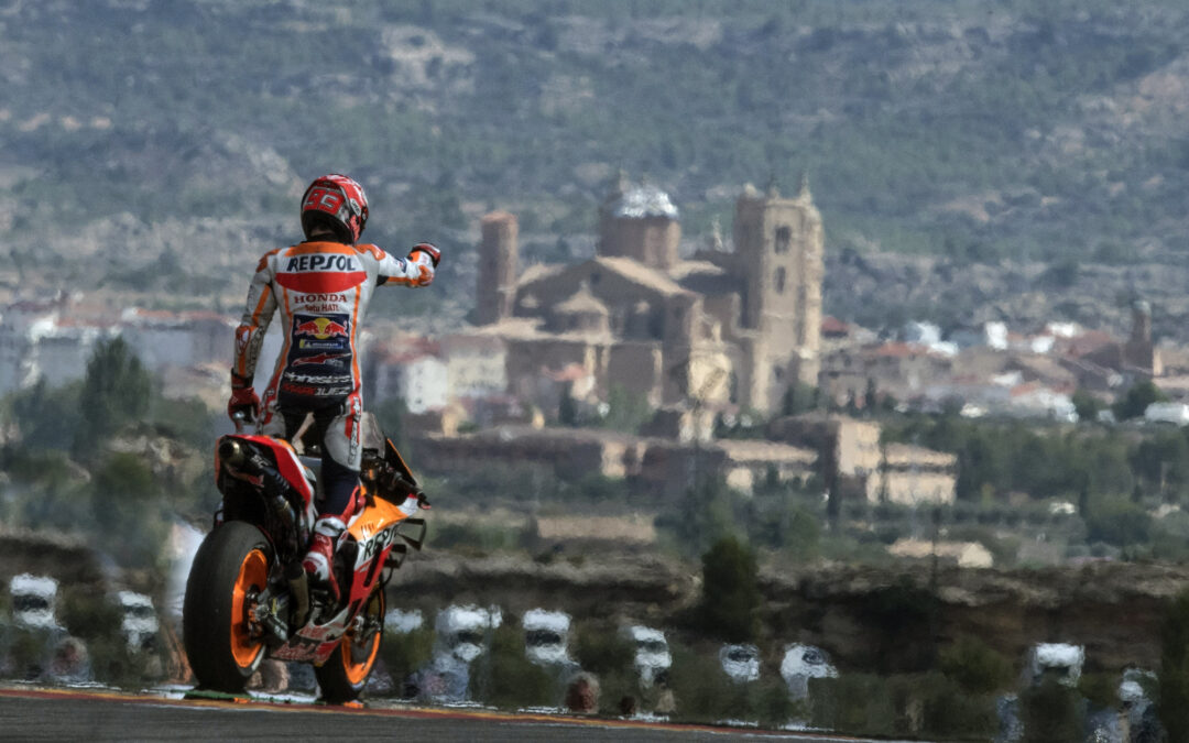 Don Marc Márquez a un paso del octavo título al ganar en Motorland Aragón