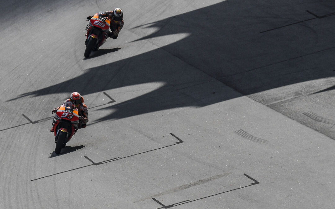 Marc Márquez y Jorge Lorenzo, en busca de la Triple Corona en Valencia