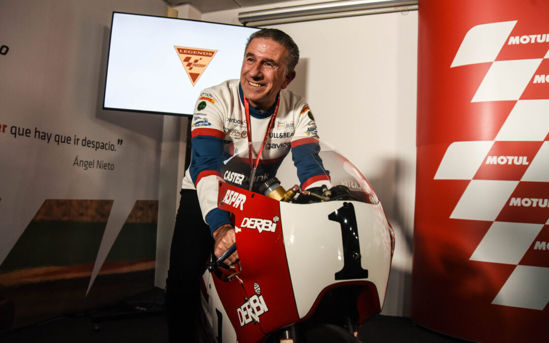 El Gran Premio se estrena con homenaje a Aspar y un multitudinario Pit Walk