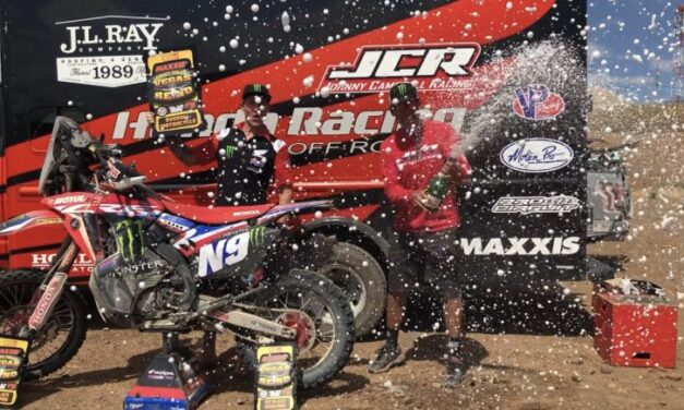 Ricky Brabec vuela en el desierto de Nevada para adjudicarse su tercer Vegas To Reno