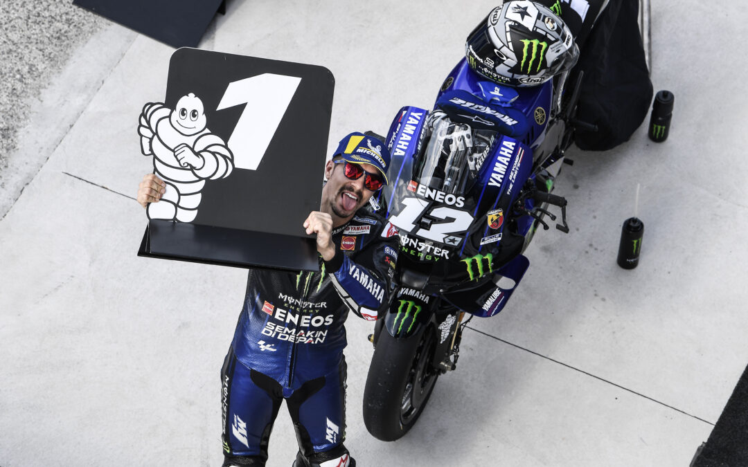 Viñales gana en Misano acompañado en el podio por Mir y Espargaró