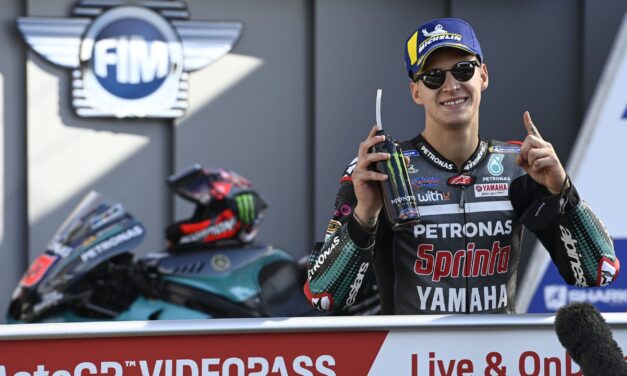 Pole de GP en casa para Quartararo