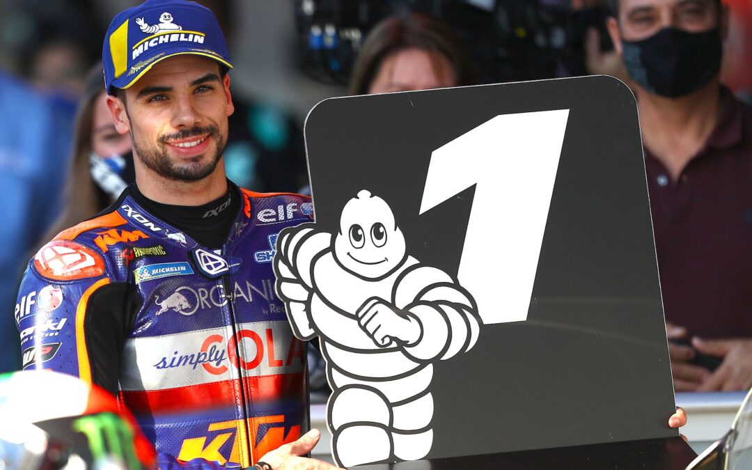 Oliveira asegura una increíble pole en casa