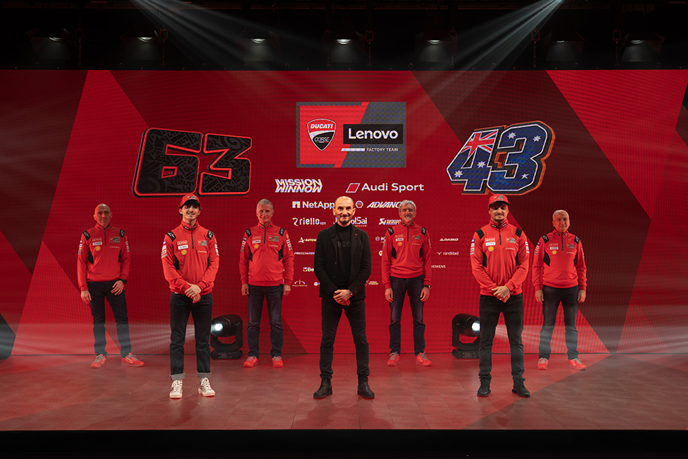 Brillante rojo del Ducati Lenovo Team 2021