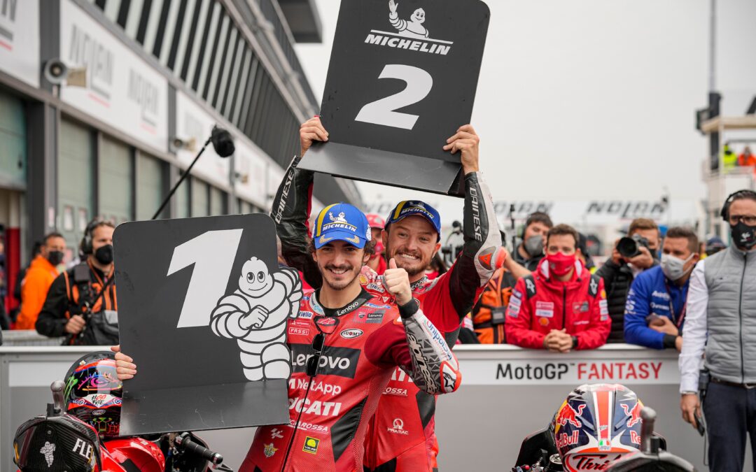 Pecco Bagnaia logra la pole position en el Gran Premio de Made in Italy y Emilia Romagna por delante de Jack Miller y Luca Marini