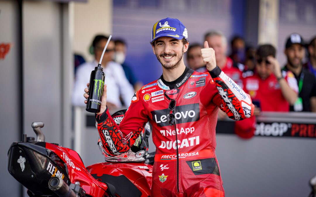 Pecco Bagnaia brilla en Jerez ganando con la Ducati oficial