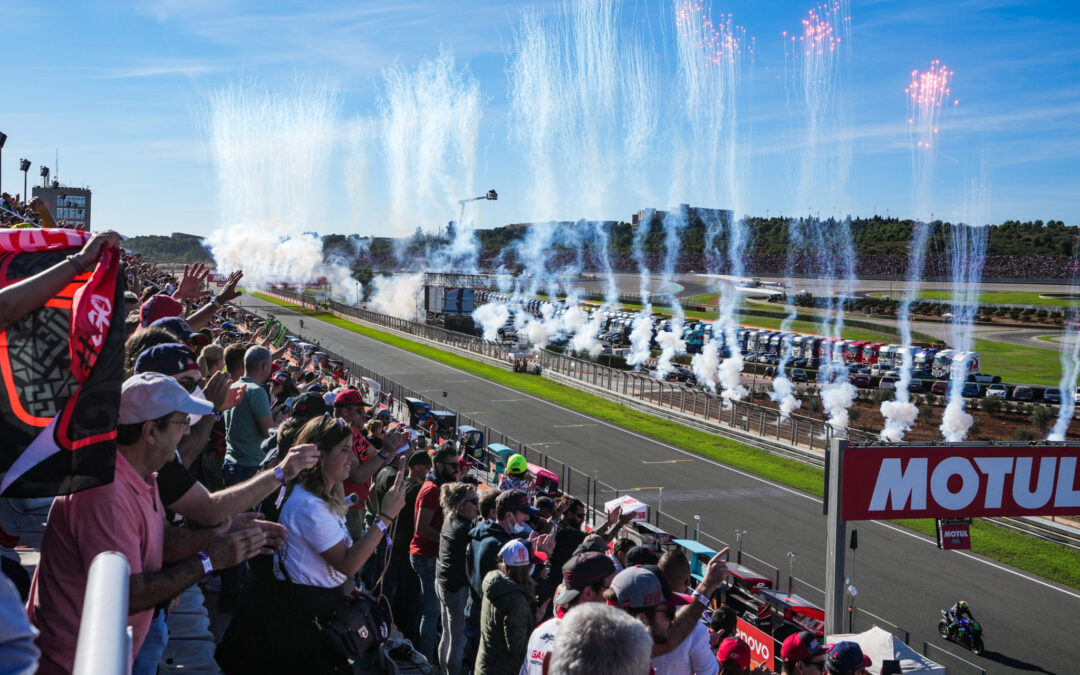 El Circuit cierra 2022 con más público en las gradas y más actividad en la pista