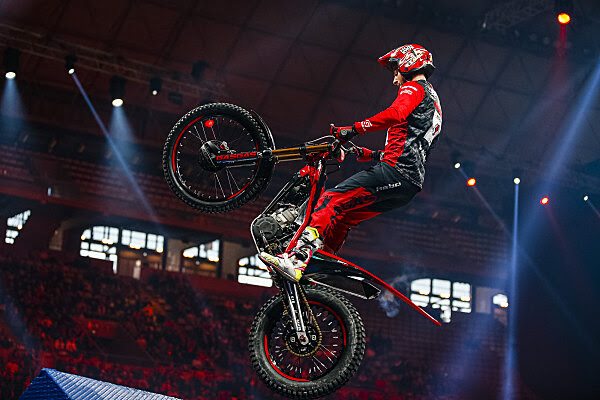 TERCER PUESTO PARA JAIME BUSTO EN LA APERTURA DEL CAMPEONATO DEL MUNDO FIM X-TRIAL