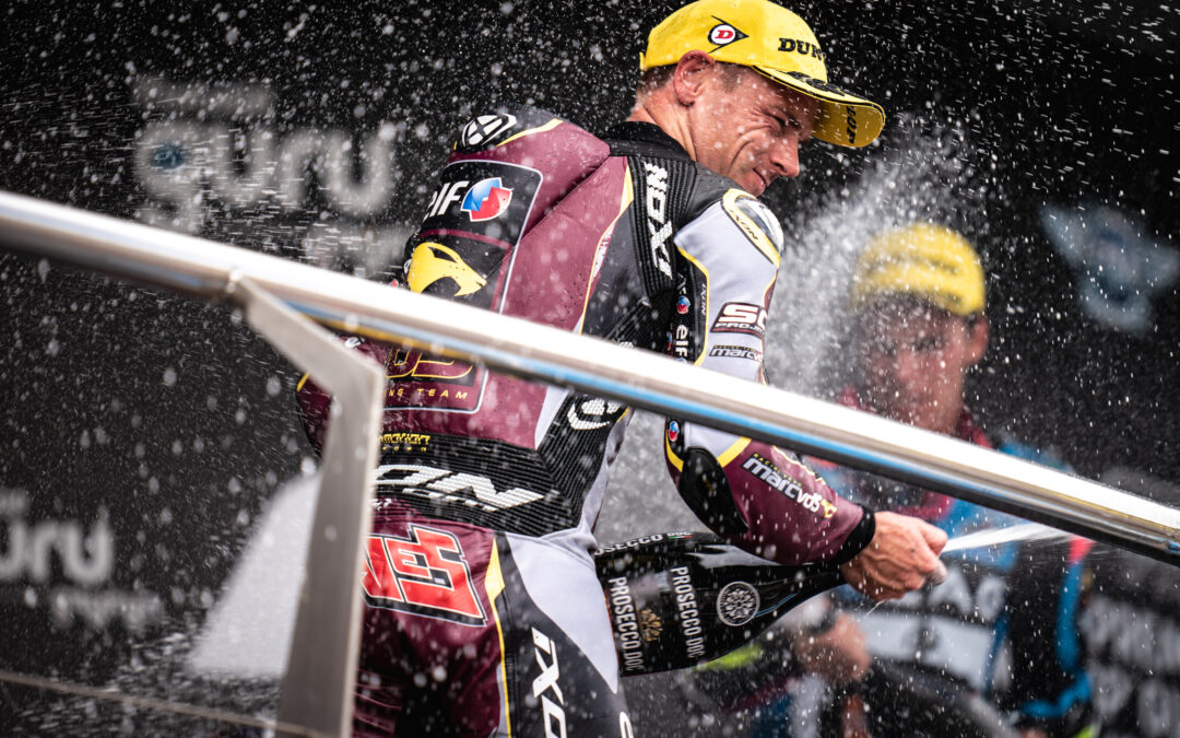 ¡Lowes impecable en el camino hacia la brillante victoria de Jerez!