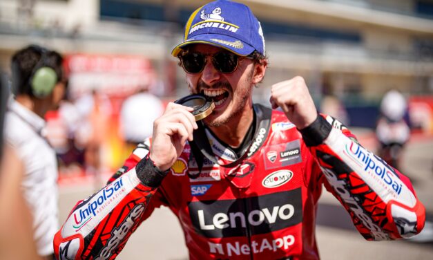 Bagnaia domina el sábado del GP de las Américas en Austin con su primera pole y su segunda victoria Sprint de la temporada. Caída de Pirro