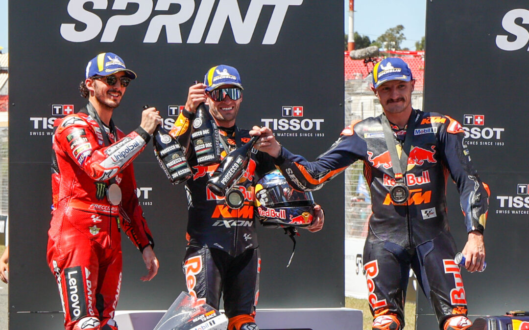 Brad Binder (KTM) se lleva la primera victoria del fin de semana, estrenando palmarés de la Sprint Race en Jerez