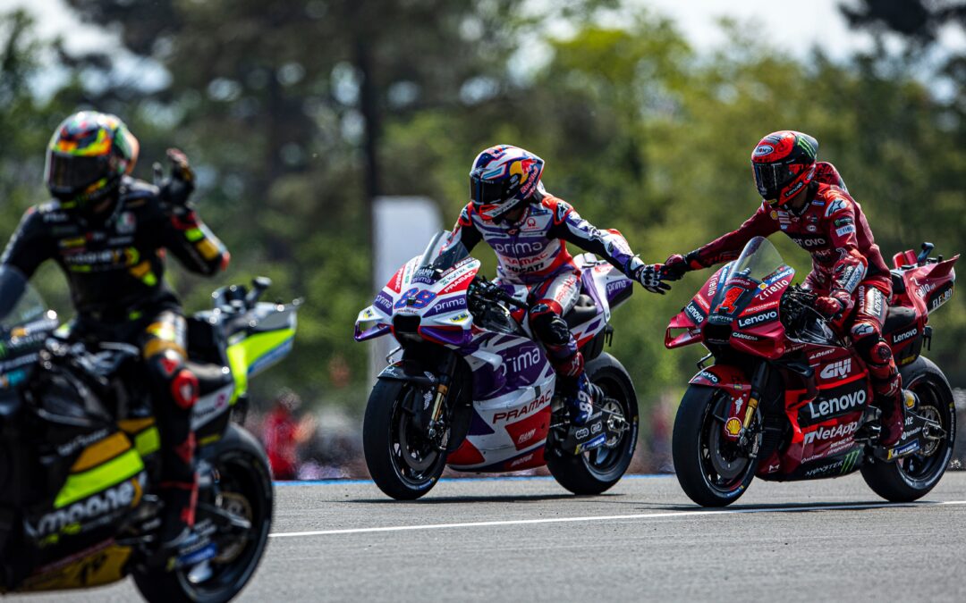 Bagnaia, tercero en la carrera Sprint del GP de Francia. Decimosexto Petrucci