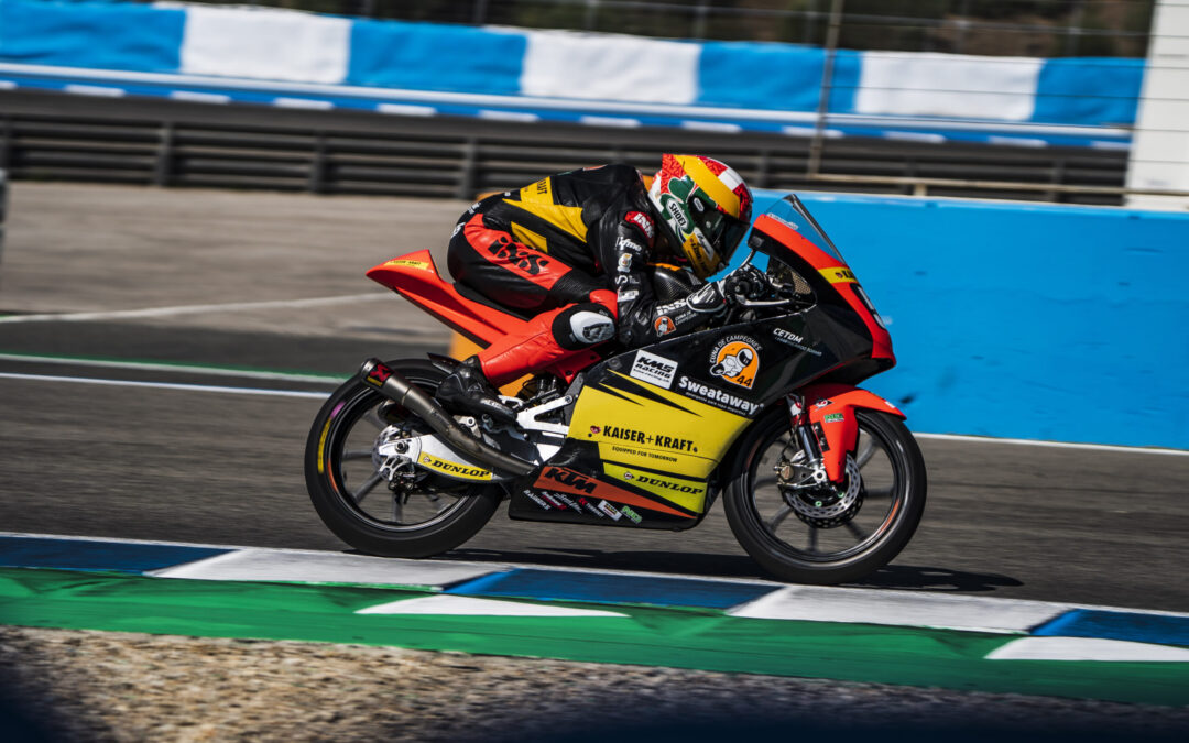 Los pilotos de la Cuna de Campeones continúan ganando experiencia en Jerez