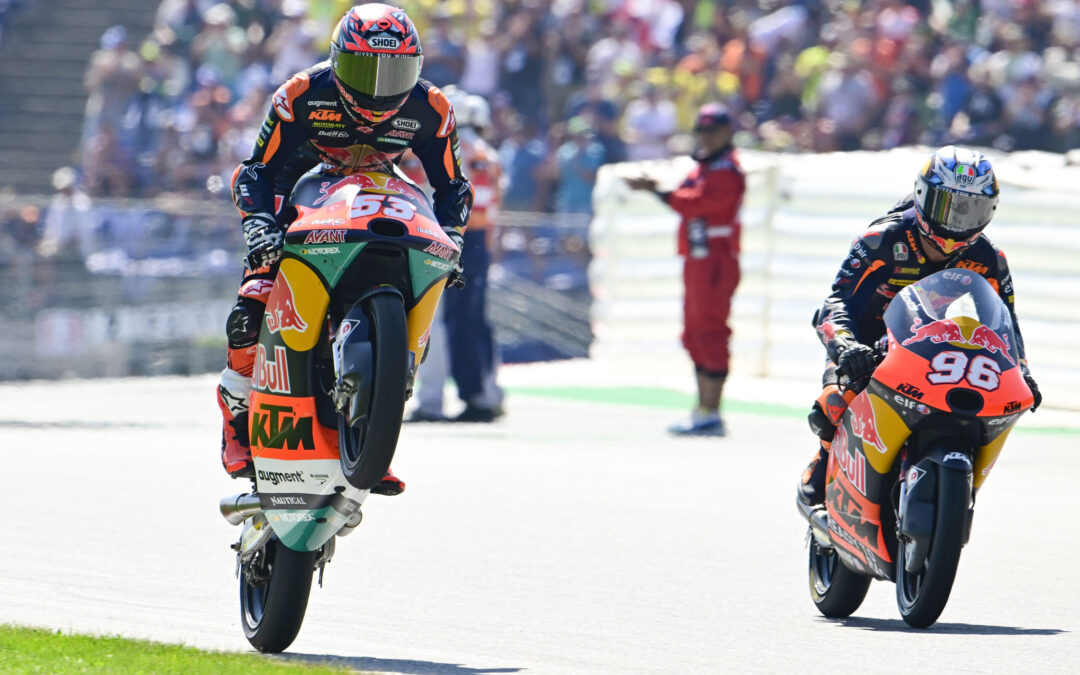 Épica victoria de Öncü en el Gran Premio de Austria