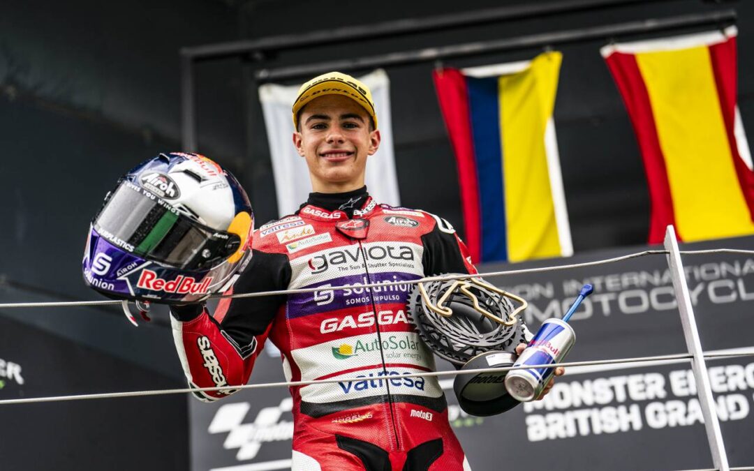 David Alonso se corona en Gran Bretaña con su primera victoria en el Mundial
