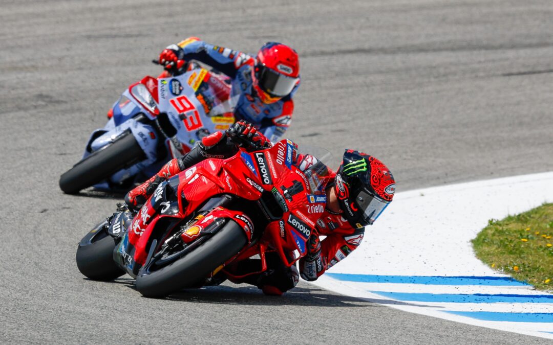 Jerez, territorio Ducati este domingo con victoria de Bagnaia, tercera consecutiva, y el resurgir de Marc Márquez ante un público de récord