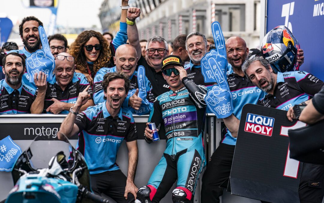 ALONSO A UN PUNTO DEL LÍDER TRAS GANAR POR TERCERA VEZ