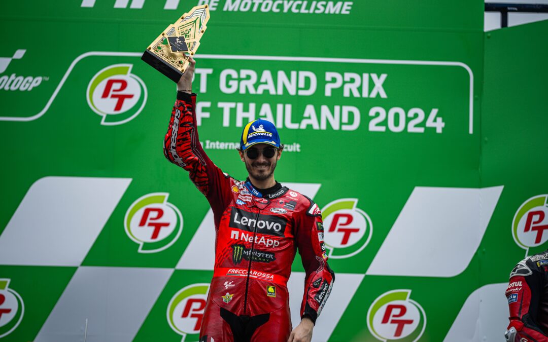 Ducati conquista el Mundial por equipos de MotoGP en Buriram gracias a la victoria de Bagnaia. Bastianini termina decimocuarto tras una caída