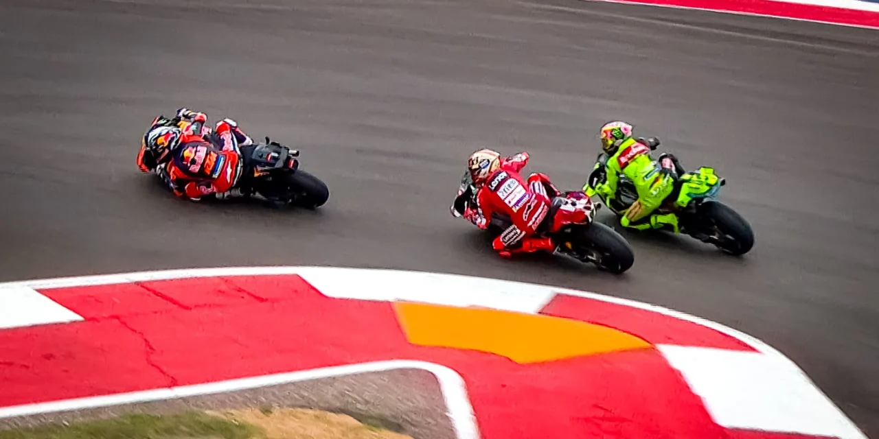 Marc Márquez, penalizado con una ‘Long Lap’ tras el accidente con Di Giannantonio