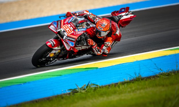 Marc Márquez y el Ducati Lenovo Team ganan la primera Sprint de la historia en Goiânia. Bagnaia, octavo