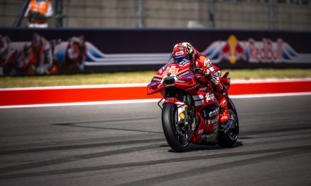 Marc Márquez y el Ducati Lenovo Team mandan en el viernes de COTA. Francesco Bagnaia, octavo