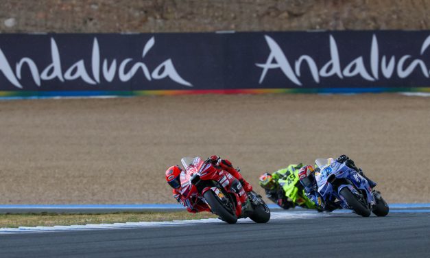 Espectáculo bajo la lluvia en Jerez